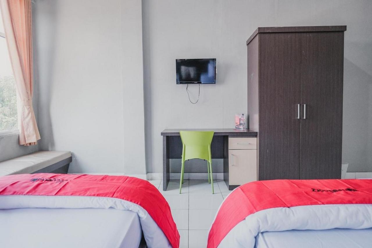 Reddoorz @ Jalan Hayam Wuruk Lampung 2 Hotel Bandar Lampung Exterior photo